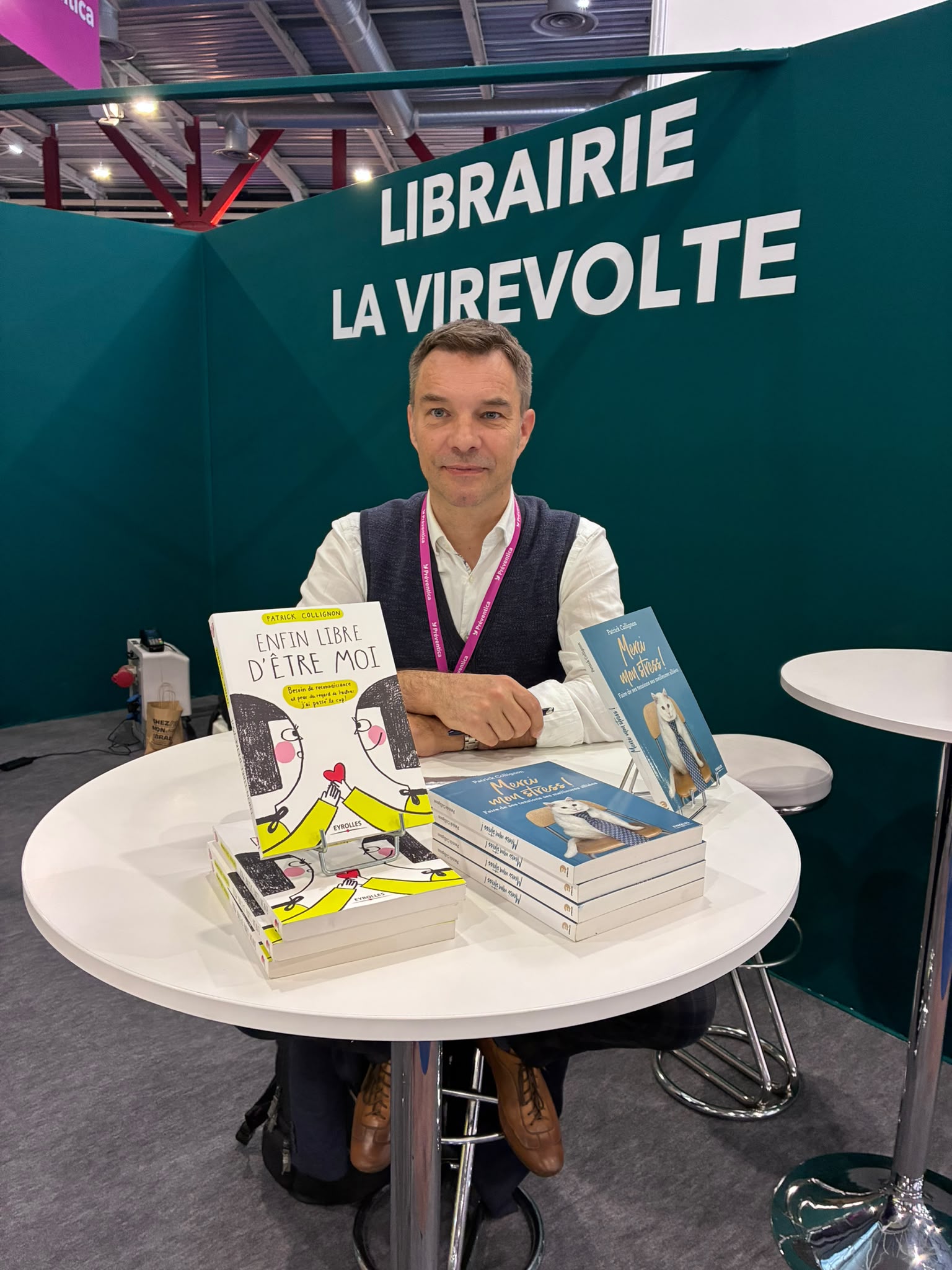 Autopromotion livre ércrivain salon